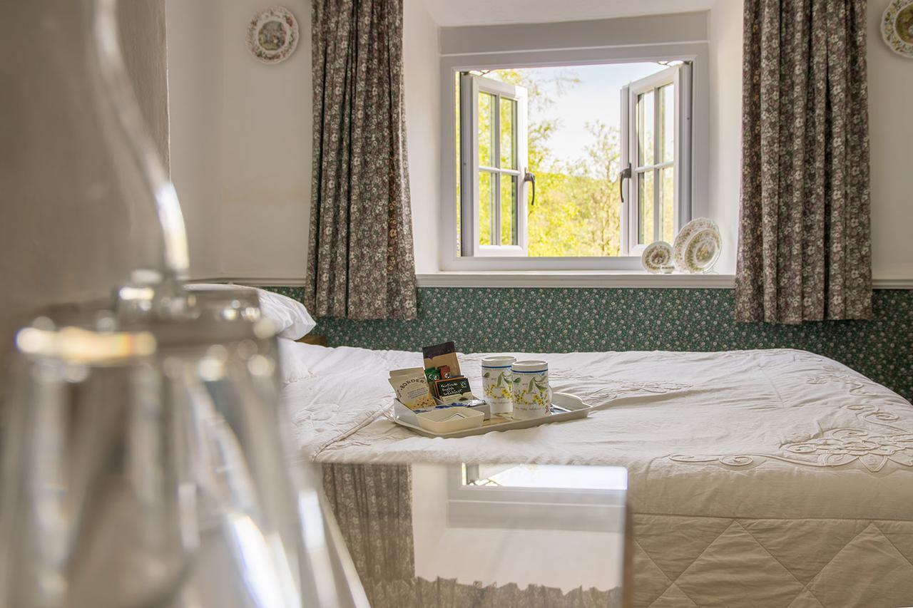 Combas Farm Hotel บรอนตัน ภายนอก รูปภาพ